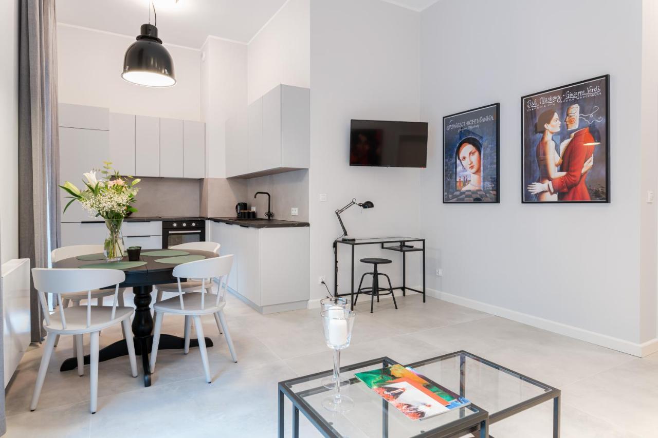 Prince4You Apartments Breslavia Esterno foto