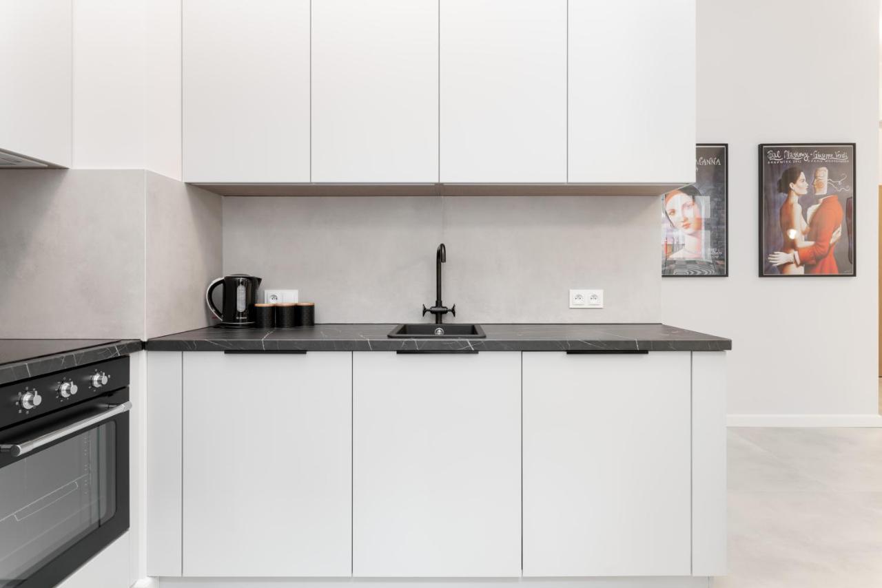 Prince4You Apartments Breslavia Esterno foto
